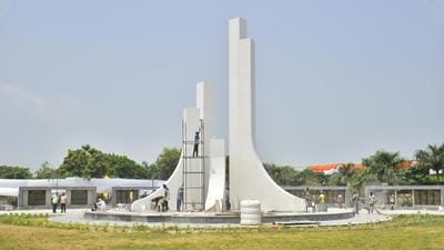 The memorial of Jallianwala Bagh massacre martyrs at Anand Amrit Park at Ranjit Avenue in Amritsar. (Sameer Sehgal/HT)