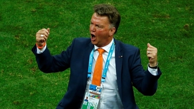Netherlands coach Louis van Gaal (REUTERS)