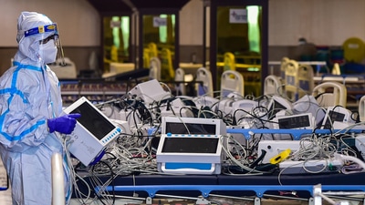 At its peak in the third week of April, the seven-day average of new cases soared to a peak of 25,294 a day. (PTI file photo) At its peak in the third week of April, the seven-day average of new cases soared to a peak of 25,294 a day. (PTI file photo)