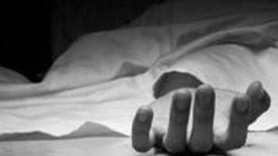 Two people were killed and another injured when armed men posing as police personnel attacked residents of a house in Sakrohar village in Bihar’s Khagaria district late on Thursday night. (GETTY IMAGES.)