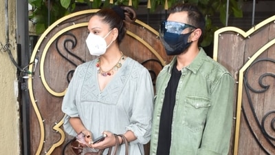 Bipasha Basu and Karan Singh Grover were photographed outside a spa in Juhu. (Varinder Chawla) Bipasha Basu and Karan Singh Grover were photographed outside a spa in Juhu. (Varinder Chawla)