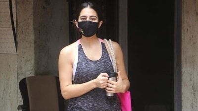 Sara Ali Khan spotted at gym in Santacruz, Mumbai. (Varinder Chawla) Sara Ali Khan spotted at gym in Santacruz, Mumbai. (Varinder Chawla)
