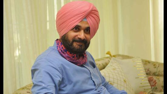 Congress’ urban MLAs seek cut in power tariff at meeting with Sidhu
