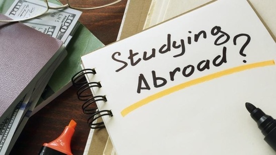 study-abroad-what-you-need-to-know-about-studying-in-the-uk-right-now