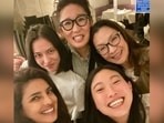 Priyanka Chopra posing with Awkwafina, Sandra Oh, Michelle Yeoh and Sonoya Mizuno. Priyanka Chopra posing with Awkwafina, Sandra Oh, Michelle Yeoh and Sonoya Mizuno.