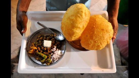 A Delhi-based eatery, Sita Ram Diwan Chand, recently offered free chhole bhature to those named Neeraj. (Photo: Abhinav Saha/HT (For representational purposes only)) A Delhi-based eatery, Sita Ram Diwan Chand, recently offered free chhole bhature to those named Neeraj. (Photo: Abhinav Saha/HT (For representational purposes only))
