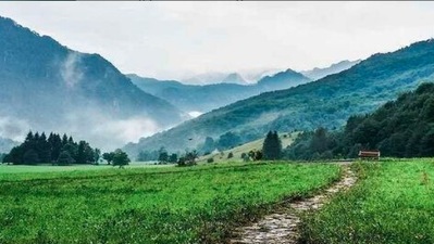 Karsog Valley: Situated in the lap of the Himalayas, near Shimla, Karsog Valley is a small town in the 7th Karsog subdivision of Mandi district in Himachal Pradesh.&nbsp; (Instagram/@traveler_holics)