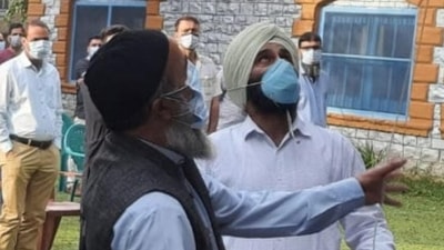 Muzaffar Wani hoisted the national flag at a government school in Tral, J&amp;K on Independence Day. (Twitter/@ANI)