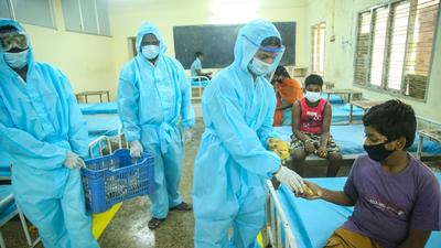 Amid high cases the recovery rate however surpassed fresh cases in last five days. On Sunday, 20,089 people recovered. Experts said this is a good sign. (PTI) Amid high cases the recovery rate however surpassed fresh cases in last five days. On Sunday, 20,089 people recovered. Experts said this is a good sign. (PTI)
