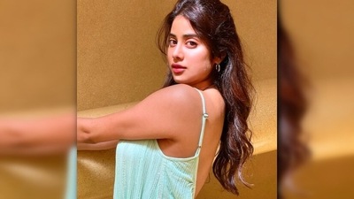 Keeping her look simple, she teamed her dress with a pair of transparent 'Cinderella' heels. (Instagram/@janhvikapoor) Keeping her look simple, she teamed her dress with a pair of transparent 'Cinderella' heels. (Instagram/@janhvikapoor)
