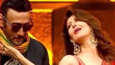 Sangeeta Bijlani with Jackie Shroff on Super Dancer Chapter 4.