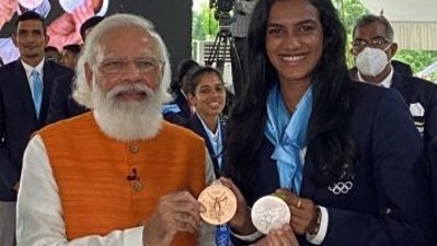 PV Sindhu had also brought with her the silver medal she had won at Rio five years ago. (ANI) PV Sindhu had also brought with her the silver medal she had won at Rio five years ago. (ANI)