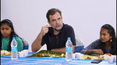 Congress leader Rahul Gandhi had sadya (rice on plantain leaf with many traditional curries) with tribal students from the district who cracked the common law admission test. (HT PHOTO.) Congress leader Rahul Gandhi had sadya (rice on plantain leaf with many traditional curries) with tribal students from the district who cracked the common law admission test. (HT PHOTO.)
