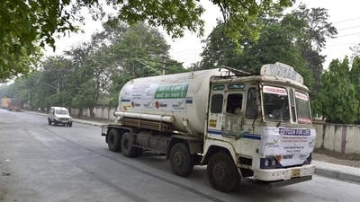Oxygen tankers being escorted by Delhi Police as they move towards hospitals from Delhi Cant Railway Station amid the oxygen crisis. (PTI File Photo)