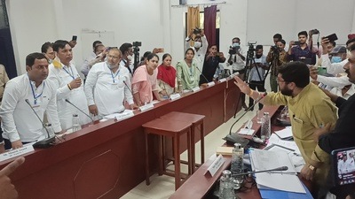 The Ambala MC House meeting on Monday concluded without any productive discussions amid constant disruptions. (HT photo)