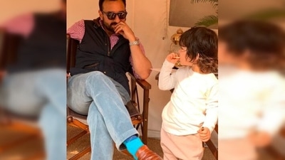 Saif Ali Khan and his son Taimur Ali Khan are both giving off major fashion goals in this picture. (Instagram/@kareenakapoorkhan) Saif Ali Khan and his son Taimur Ali Khan are both giving off major fashion goals in this picture. (Instagram/@kareenakapoorkhan)
