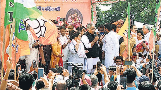 Union minister Bhupender Yadav starts his ‘Jan Ashirwad Yatra’ with BJP workers in Gurugram on Monday. (Yogendra Kumar)