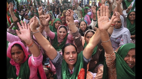 Bharatiya Kisan Union members hold a protest against the central government over agri laws in Patiala district. (PTI)