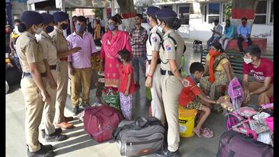 Special women team of RPF Ludhiana interacting with women passengers at the Ludhiana railway station on Tuesday. (Gurpreet Singh/HT)
