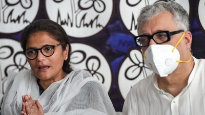 Sushmita Dev with TMC leader Derek O' Brien at a press conference in New Delhi on Tuesday. (PTI) Sushmita Dev with TMC leader Derek O' Brien at a press conference in New Delhi on Tuesday. (PTI)
