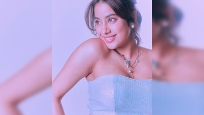 Janhvi Kapoor turns all playful in this stunning outfit fresh outfit. (Instagram/@janhvikapoor) Janhvi Kapoor turns all playful in this stunning outfit fresh outfit. (Instagram/@janhvikapoor)