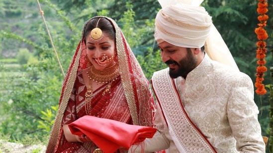 Yami Gautam and Aditya Dhar at their wedding.