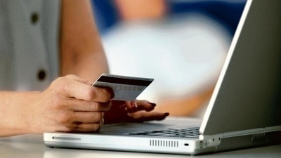 Apps are targeting teenagers with the idea of introducing them to cashless transactions. (File)