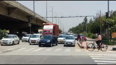 Cameras that can automatically detect traffic offences at Hero Honda Chowk.