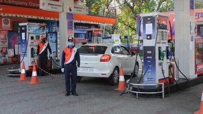 This increase in union excise duties happened as the central government increased excise duty on petrol by 65% to  ₹32.98 per litre and diesel by 101% to  ₹31.83 per litre between March 2020 and May 2020 in view of falling crude oil prices. (HT file photo)