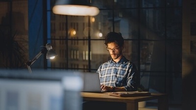 People working night shift face increased risk of developing heart problems: Study (Unsplash) People working night shift face increased risk of developing heart problems: Study (Unsplash)
