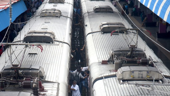 Commuters travel by local train after the State government relaxed lockdown restrictions for fully vaccinated people to travel, at Borivali station, in Mumbai. (Vijay Bate/HT Photo)