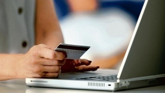 Apps are targeting teenagers with the idea of introducing them to cashless transactions.(File) Apps are targeting teenagers with the idea of introducing them to cashless transactions.(File)