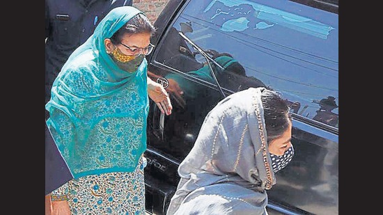 The ED had been issuing summons to Nazir, wife of the former J&K chief minister late Mufti Mohammad Sayeed, since April but she had so far avoided visiting the ED (Imran Nissar) The ED had been issuing summons to Nazir, wife of the former J&K chief minister late Mufti Mohammad Sayeed, since April but she had so far avoided visiting the ED (Imran Nissar)