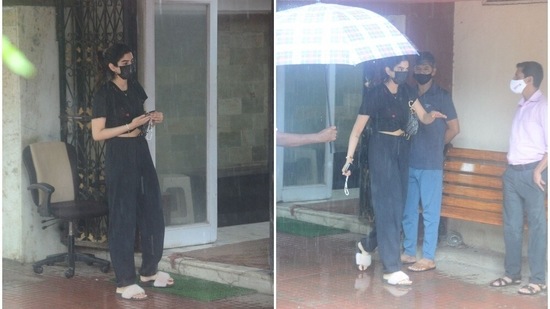 Khushi Kapoor seen after her Pilates class in Mumbai.(Varinder Chawla)