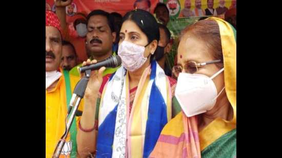 Union Miister of state for commerce and industry Anupriya Patel addressing a gathering in Prayagraj on Wednesday. (ht photo)