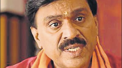 Janardhan Reddy during an interview with Hindustan Times at his rented bungalow at Hangal in Chitradurga on April 21, 2018 (Arijit Sen/HT Photo)