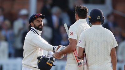 India's Virat Kohli shakes hands with England's James Anderson after Mohammed Siraj took his wicket to win the second test Action Images via Reuters/Paul Childs (Action Images via Reuters)