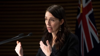 New Zealand's prime minister Jacinda Ardern speaks about Covid-19 coronavirus on the first day of a snap national lockdown, during a press conference in Wellington on August 18, 2021. (Photo by Mark MITCHELL / POOL / AFP) New Zealand's prime minister Jacinda Ardern speaks about Covid-19 coronavirus on the first day of a snap national lockdown, during a press conference in Wellington on August 18, 2021. (Photo by Mark MITCHELL / POOL / AFP)