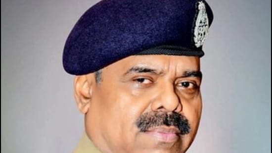 File photo: Chhattisgarh Police chief D M Awasthi. (@dmawasthi_IPS86/Twitter)