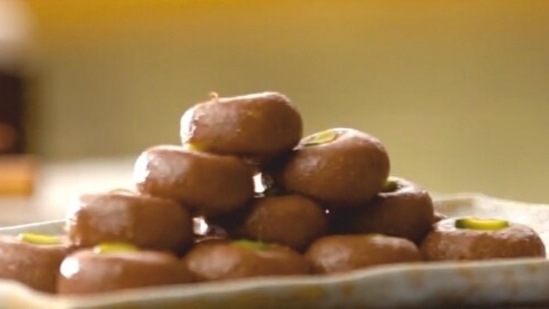 Choco Elaichi Peda