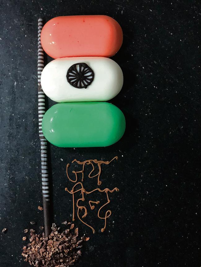 Tricolour mousse Tricolour mousse
