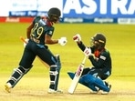 18 Sri Lanka players sign central contracts, Mathews left out(AP) 18 Sri Lanka players sign central contracts, Mathews left out(AP)