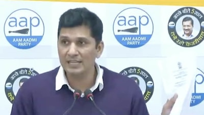 AAP’s chief spokesperson Saurabh Bharadwaj said the BJP did not pay a penny for using MCD’s hoardings. (Twitter) AAP’s chief spokesperson Saurabh Bharadwaj said the BJP did not pay a penny for using MCD’s hoardings. (Twitter)