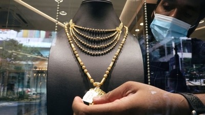 Gold can be bought in its physical form as well as digitally. (Reuters Photo)
