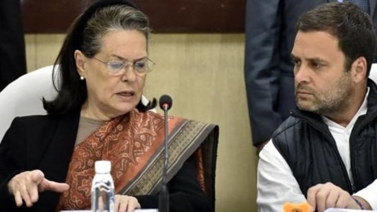 Sonia Gandhi, who chaired the meeting, asked opposition leaders to rise above individual compulsions "in the interest of the nation". (Sonu Mehta/HT PHOTO)