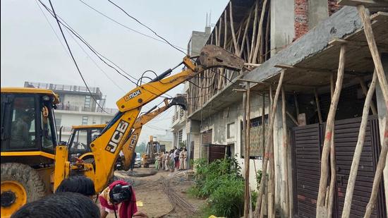 Ten under-construction structures, boundary walls and plinths were razed. Ten under-construction structures, boundary walls and plinths were razed.