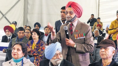 For those without defined roots, a posting to Chandigarh more often than not culminates in permanent residency. (HT File) For those without defined roots, a posting to Chandigarh more often than not culminates in permanent residency. (HT File)