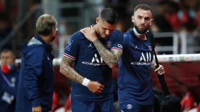 Paris St Germain's Mauro Icardi after sustaining an injury (REUTERS)