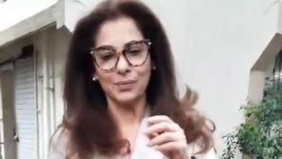 Dimple Kapadia was seen outside Kromakay Salon At Juhu. (Varinder Chawla) Dimple Kapadia was seen outside Kromakay Salon At Juhu. (Varinder Chawla)