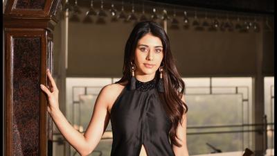 Actor Warina Hussain is disturbed by the visuals coming out of Afghanistan Actor Warina Hussain is disturbed by the visuals coming out of Afghanistan